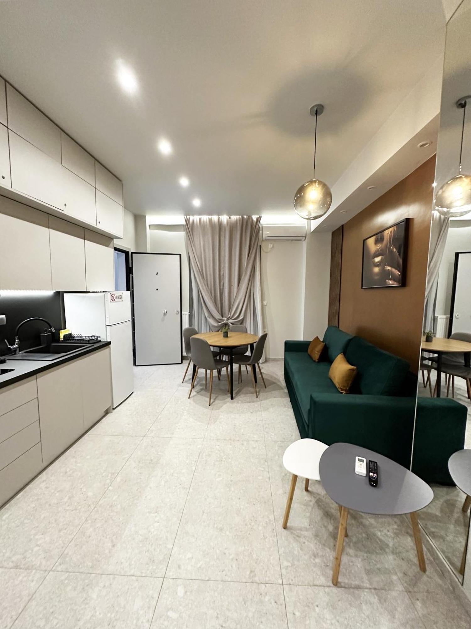 Smart Lux Apartment A 아테네 외부 사진